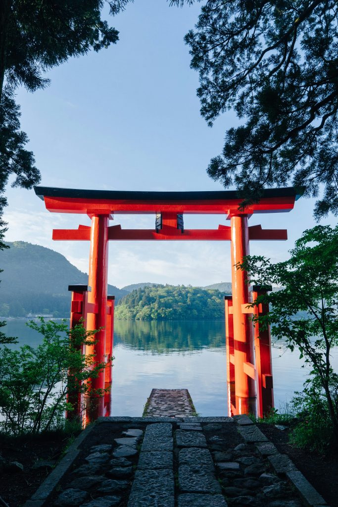 japan hakone tori gate